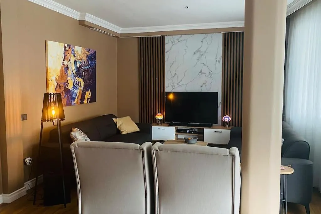 Sisli Osmanbey Taksim Large Terrace, Quietness And Space Apartment Istanbul