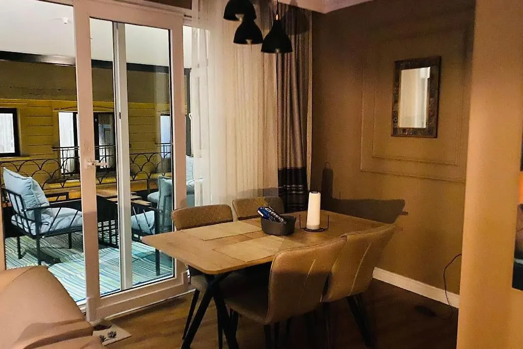 Sisli Osmanbey Taksim Large Terrace, Quietness And Space Apartment Istanbul