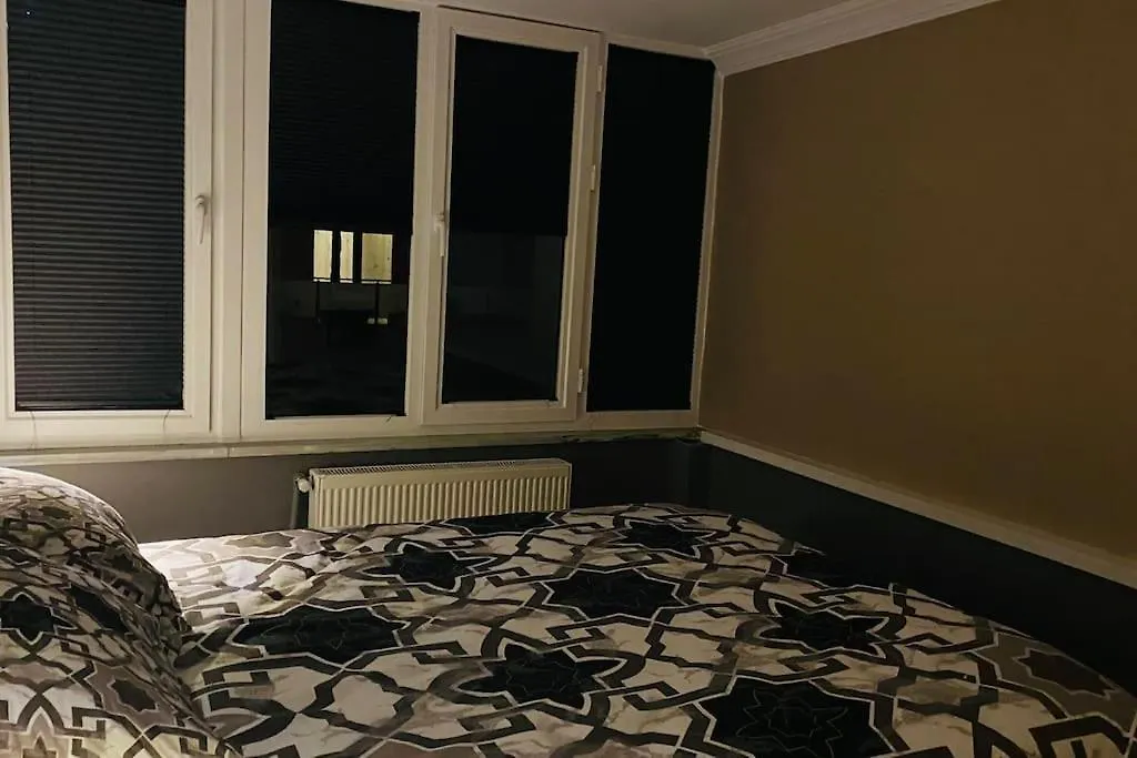 Sisli Osmanbey Taksim Large Terrace, Quietness And Space Apartment Istanbul